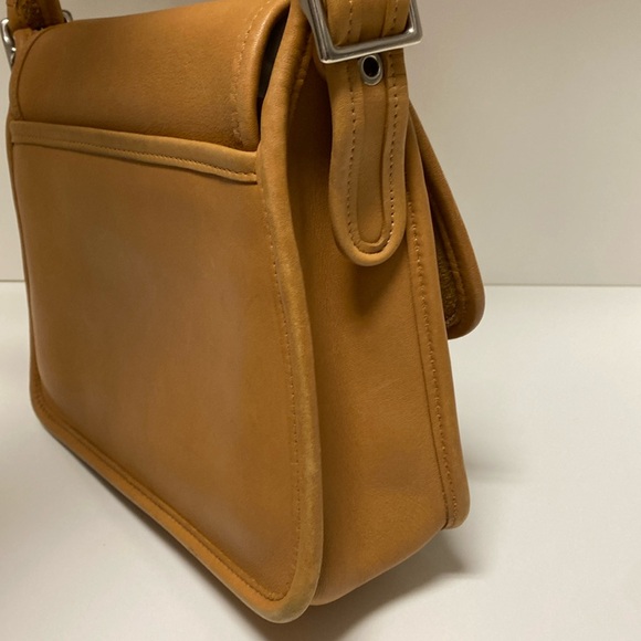 COACH Rambler's Legacy Vintage Tan Leather Shoulder Crossbody Bag 9061 - Picture 9 of 17